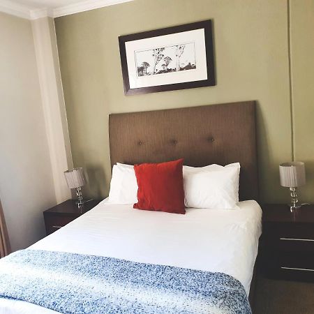 Westpoint Sandton Apartments 约翰内斯堡 外观 照片